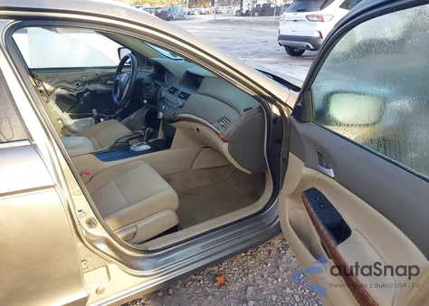 2009 Honda Accord 2.4 Ex z USA, uszkodzony, nr VIN 1HGCP26789A137785